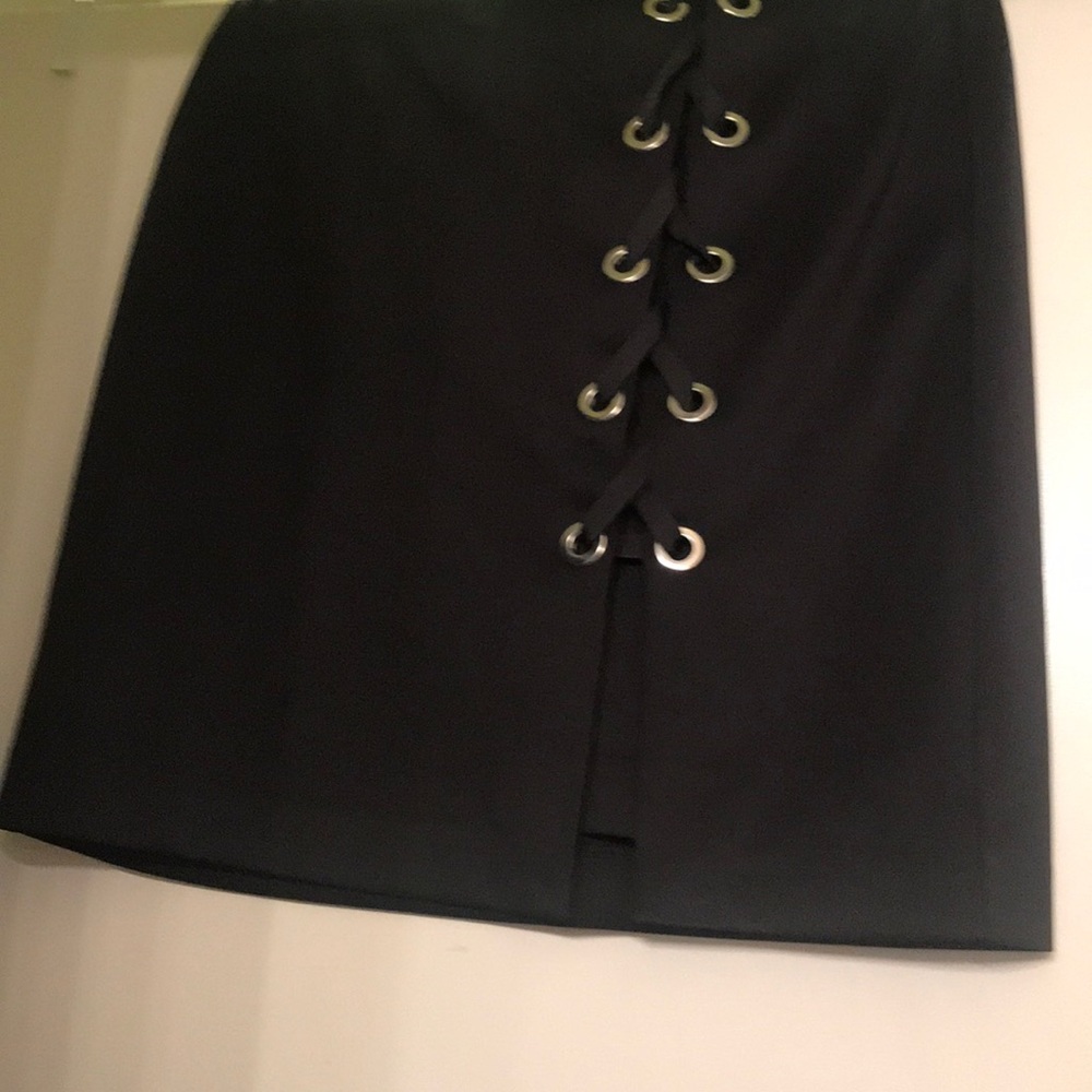 Black pencil skirt